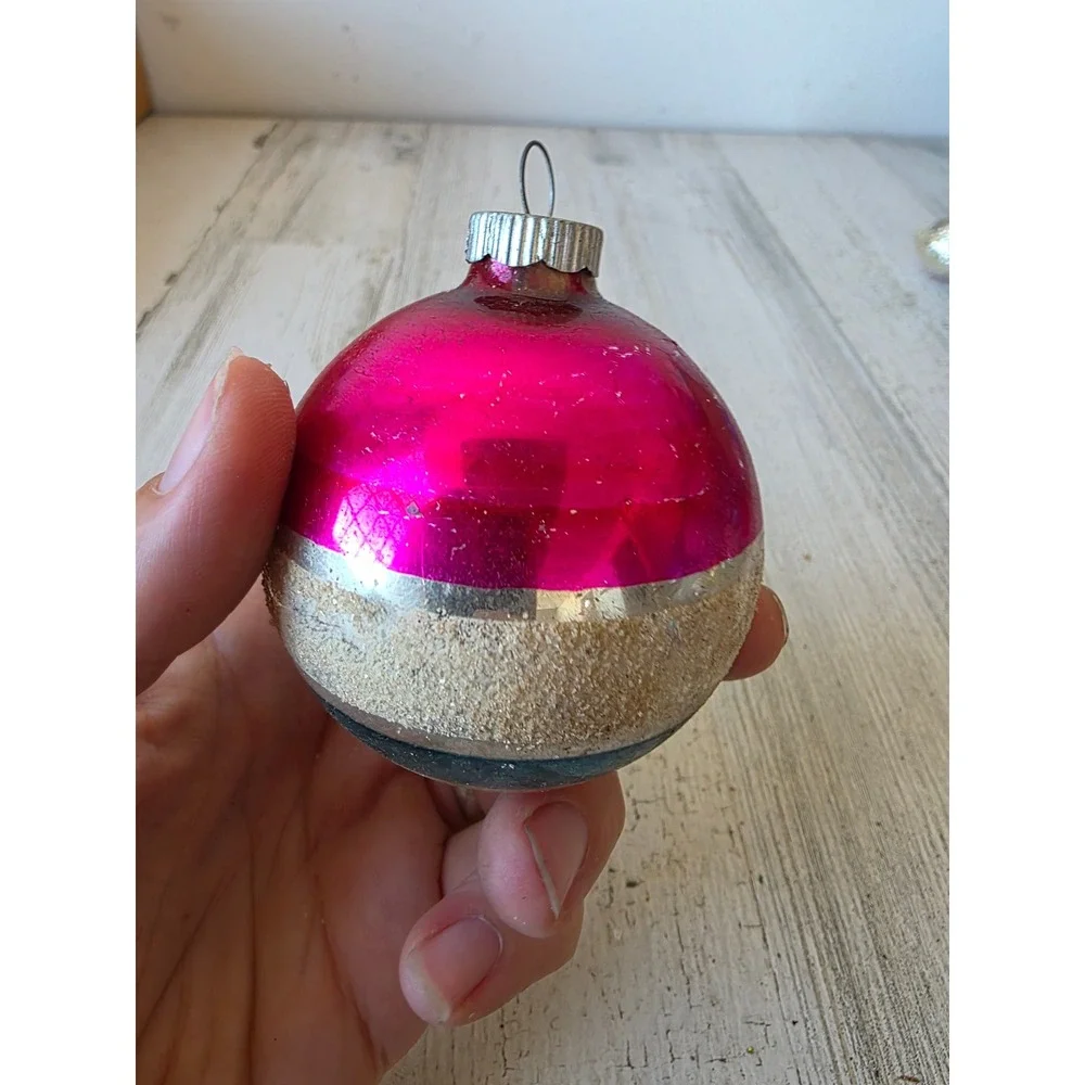 Vintage shiny Brite Mica red white blue striped glass ornament Xmas tree